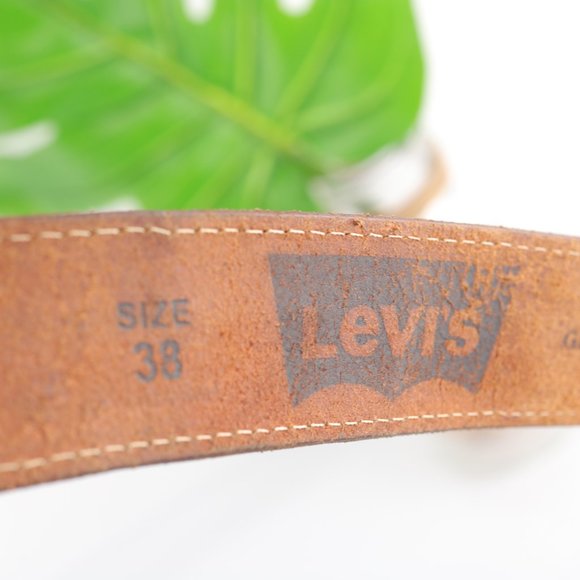 Levi's Belt Medium Brown Genuine Leather Prong Buckle Men 38 Work Casual - Picture 8 of 11